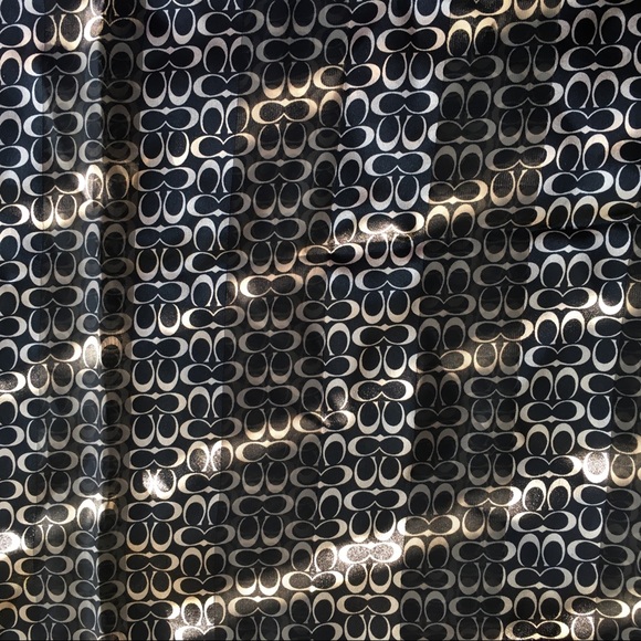 Coach Scarf - Picture 3 of 6